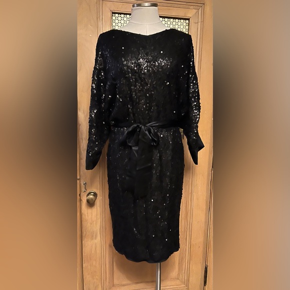 Natori Black Sequin Long Sleeve Dress - Picture 3 of 13